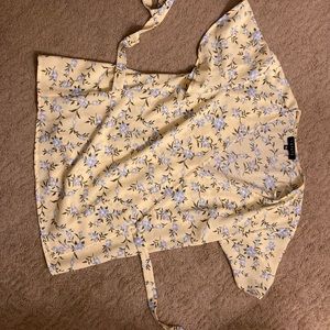 Xsmall yellow floral wrap blouse
